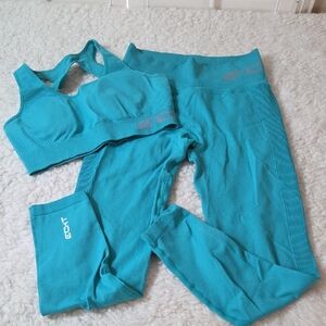 NWOT ECHT Erise Essential Set Sz M (US 8-10) Teal